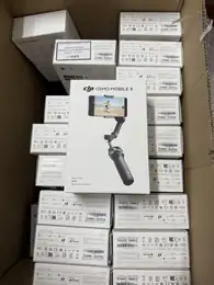 Osmo Mobile 8 Standard Combo · 包装图片