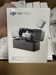 Mic Mini 2 (2 TX + 1 Mobile RX + Charging Case) · 包装图片