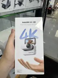 Go3s Standard White 128GB · 包装图片